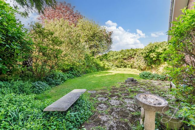 2, Ashlands Close, Sutton-In-Ashfield photo 2