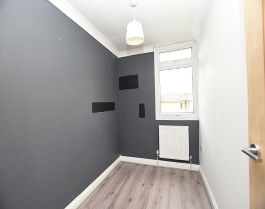 End terrace house to rent in Faulkners Way, Leighton Buzzard