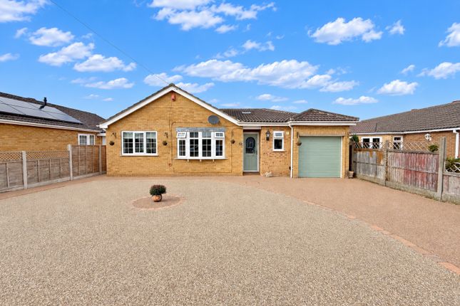 4-bed bungalow on 17, Earlsfield, Lincoln, £325,000