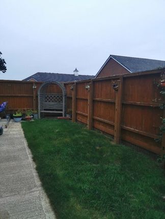SNG OR, 18, Woodbine Close, Isle of Wight photo 3