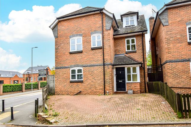 Thumbnail Detached house for sale in Merry Hill Road, Bushey