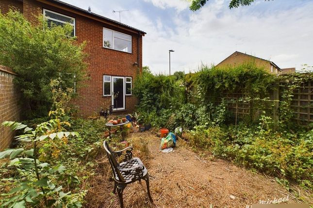 65, Orwell Drive, Aylesbury photo 3