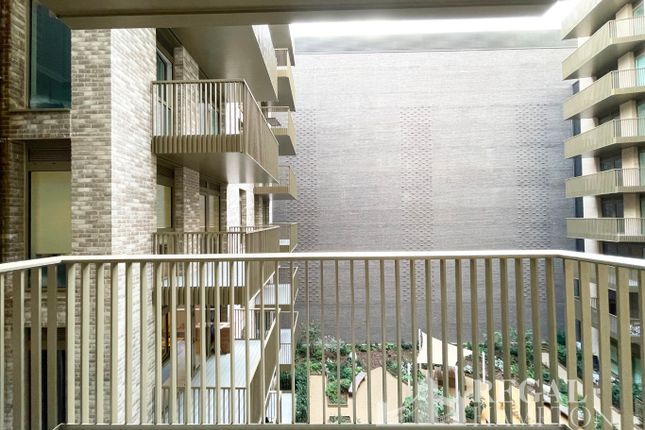64, 10 Gasholder Place, London, London photo 5