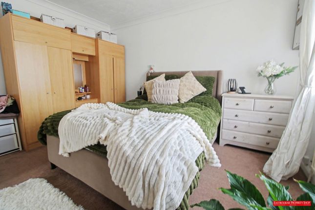 101, Snowdon Close, Eastbourne photo 4