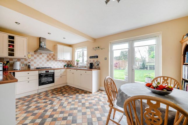 4-bed other on 10, Saunters Close, Somerset, £345,000