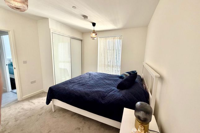 flat 48, Farine Avenue, Hayes photo 4