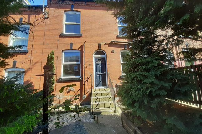 1-bed house on 21, Barton Terrace, Leeds, £65,000