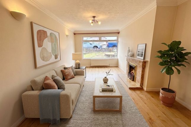 70 Tregrea Estate, Camborne photo 2