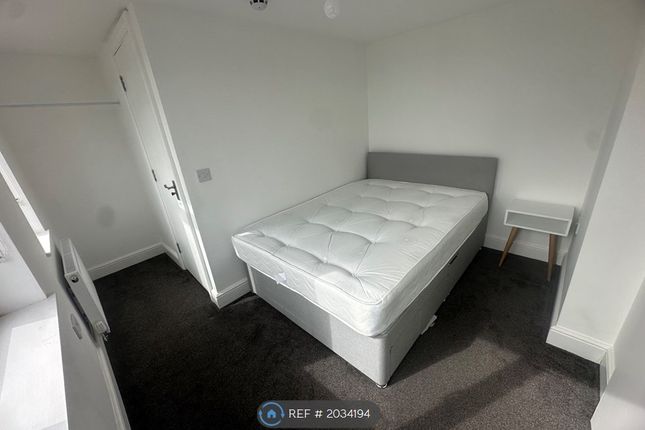 Room to rent in Coronation Road, Southville, Bristol