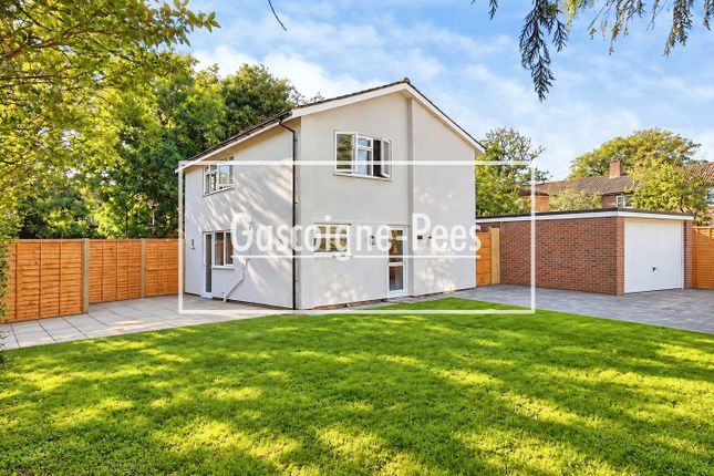 3-bed house on Slough, £2,100/mo