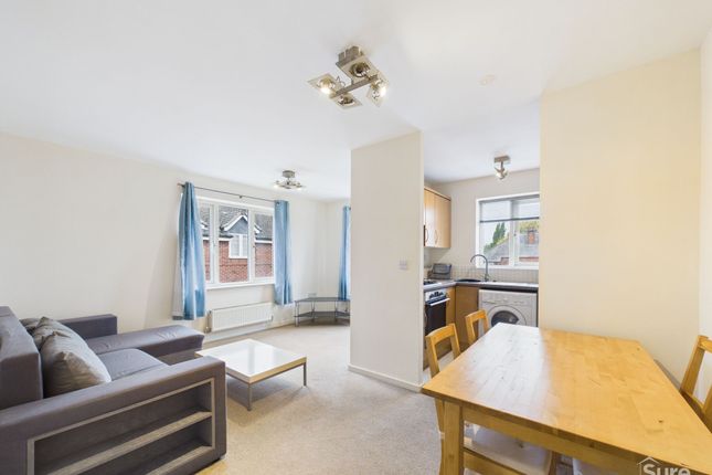 88 Caroline Court, Burton-On-Trent photo 4