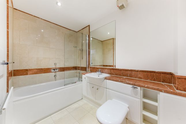 Property to rent in Oriel Drive, London