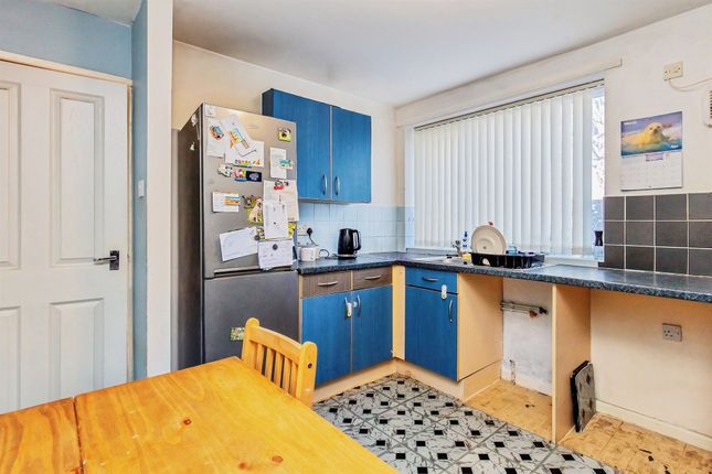 9 Hamilton House, Elizabeth Street, Corby photo 3