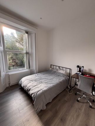 Room 8, Florence Road, London photo 2