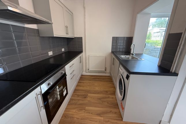 556, Swansea photo 2