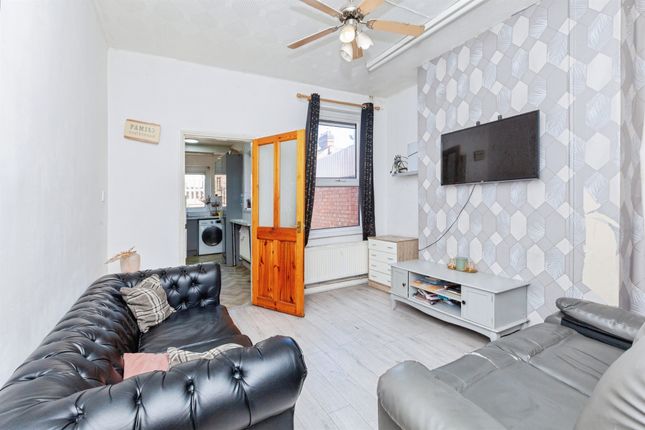 18, Earl Howe Street, Leicester photo 2