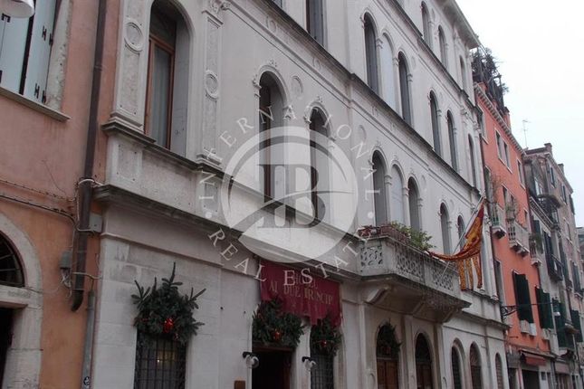 Apartment for sale in Venice, Veneto, 30100, Italy