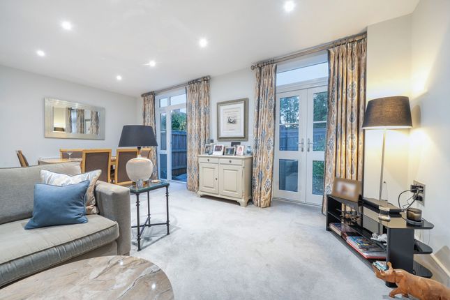 4 Adams Walk, Midhurst photo 3