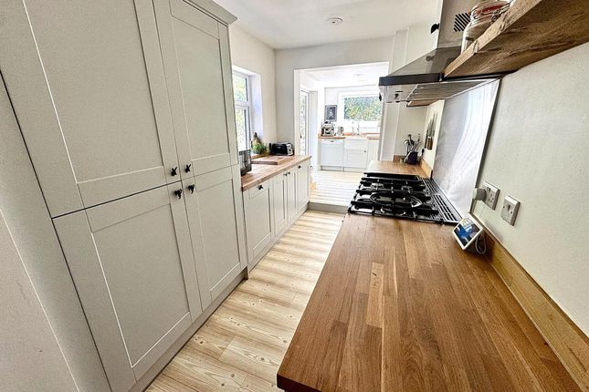 56 Church Road, Manchester photo 3