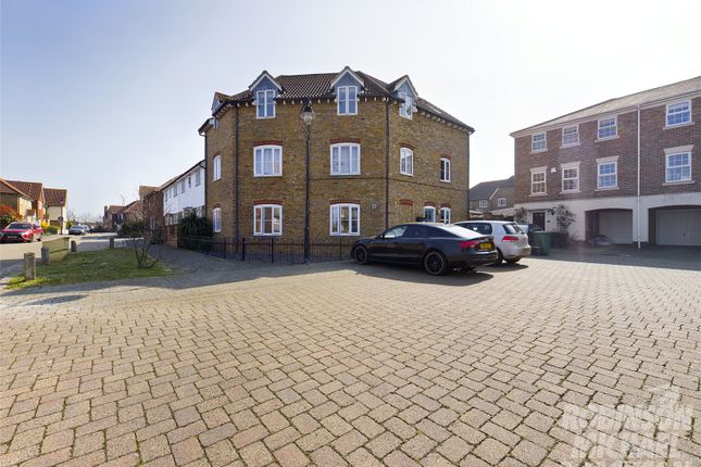 Thumbnail Flat for sale in Colson Drive, Sittingbourne, Iwade, Kent