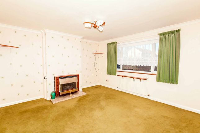 29 Ruthyn Avenue, Chesterfield photo 3
