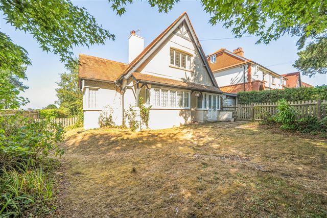 2-bed house on 31, Salvington Hill, High Salvington, £550,000