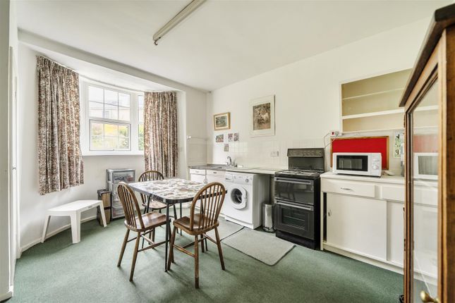 14 The Crescent, Trevethan Road, Falmouth photo 4