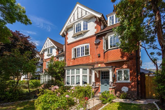 Thumbnail Flat for sale in Hardy Road, London