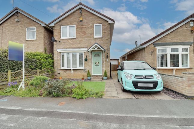 Detached house for sale in Laurel Close, Hull