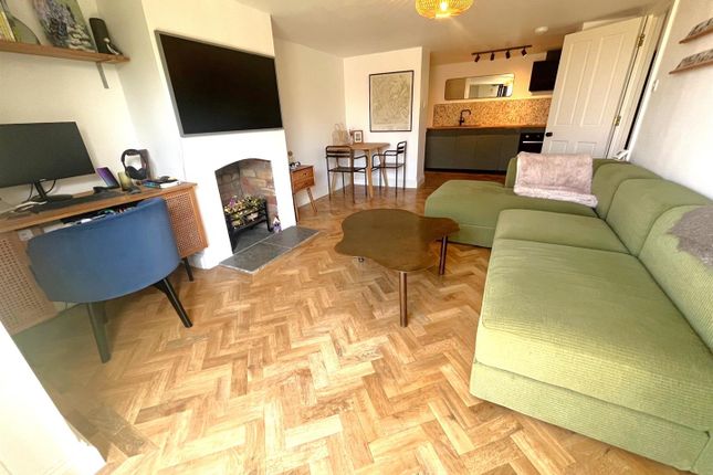 18a, Eastfield Road, Bristol photo 3