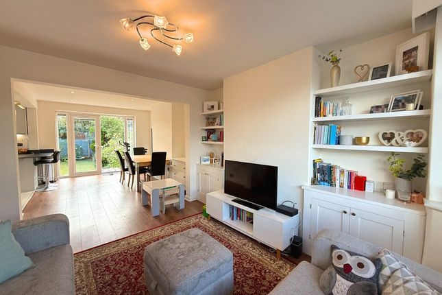 5 Rothesay Crescent, Sale photo 4