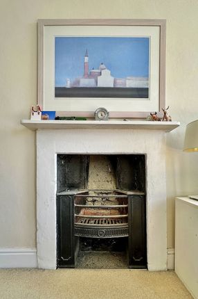 8,Flat 9, Portland Place, Bath photo 3