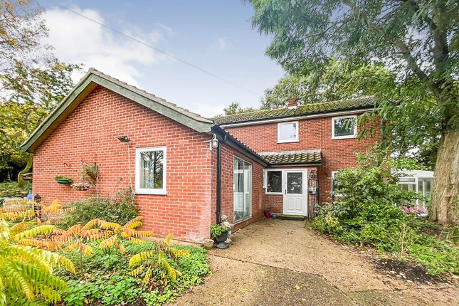 Thumbnail Detached house for sale in High Road, Needham, Harleston