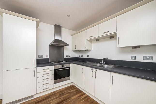 Flat 45,, Nonsuch House, Colliers Wood photo 3