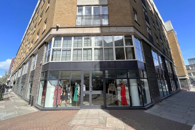 Retail premises to let in Plumbers Row, London