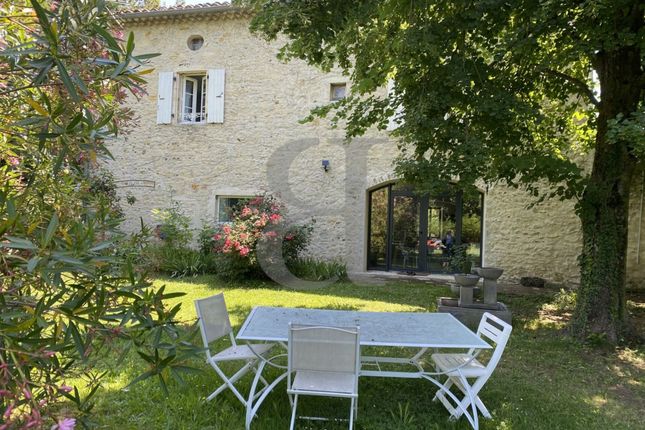 Property for sale in Sauzet, Rhone-Alpes, 26740, France
