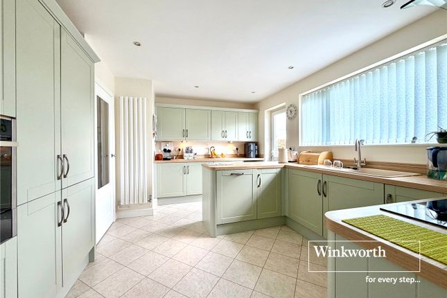 15a, Ridgeway, Ferndown photo 2
