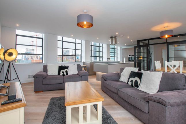 Thumbnail Flat to rent in Queensway House, Livery Street, Birmingham