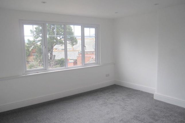 Top Floor 9, Blenheim Road, Minehead photo 4