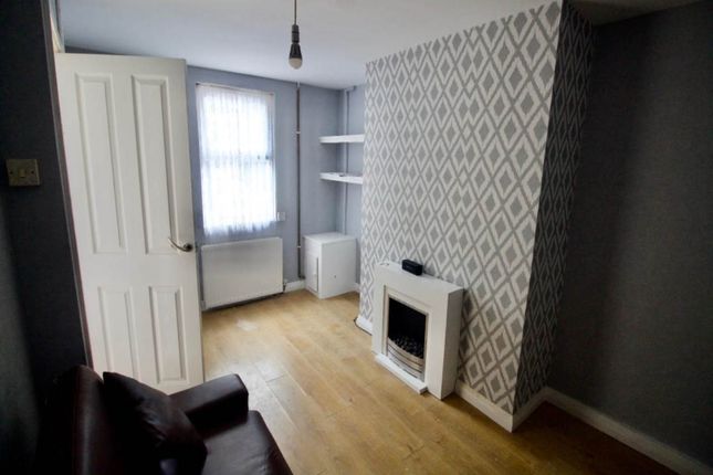 Hendre Street, Caernarfon photo 3