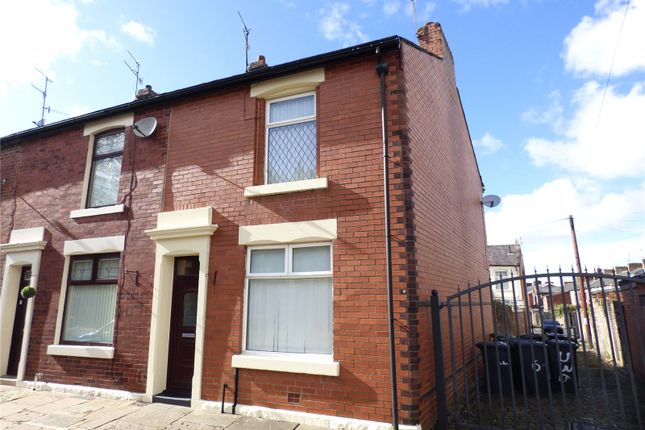 End terrace house to rent in Ferguson Street, Blackburn, Lancashire