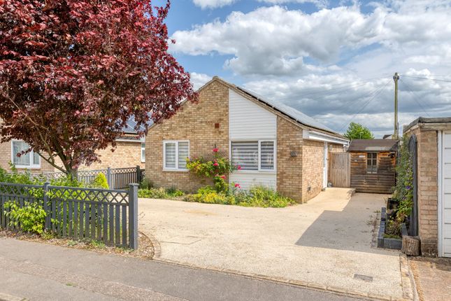 Thumbnail Detached bungalow for sale in The Causeway, Bassingbourn