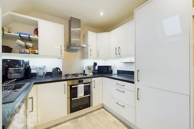 Flat for sale in Blaxter Way, Sprowston, Norwich