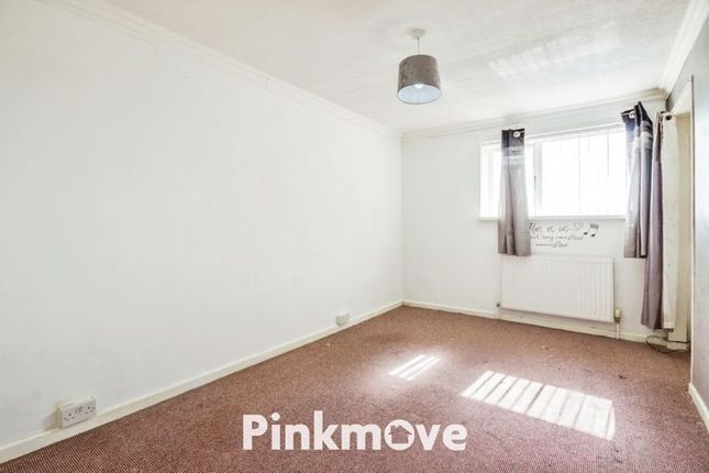 Terraced house for sale in Dunstable Road, Newport