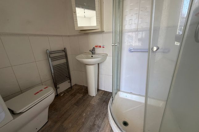3, Fixby View Yard, Clough Lane, Brighouse photo 5