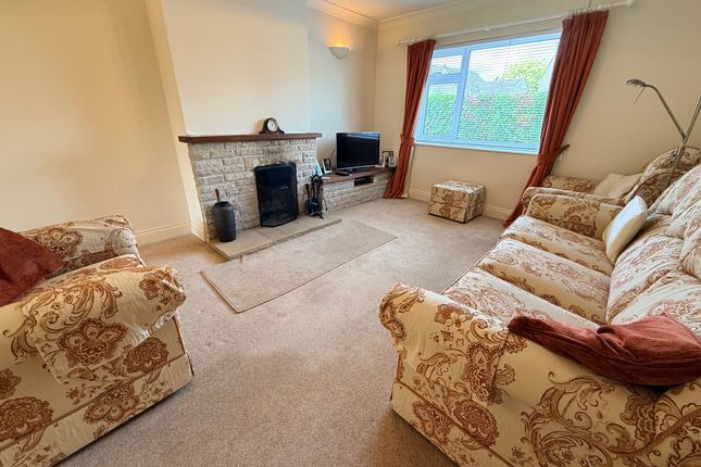 20 Broadacres, Yeovil photo 3