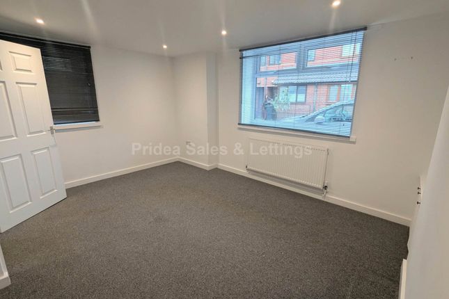 12, Wilson Street, Lincoln photo 2