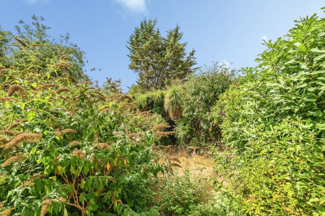 44, Oaktree Road, Hampshire photo 2