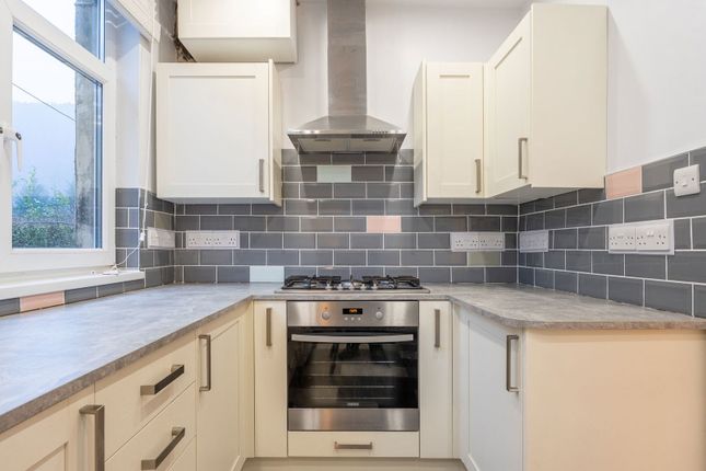 6, Pentwyn Road, Port Talbot photo 4