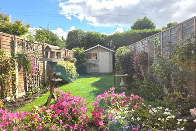 1, Court Drive, Stourport-On-Severn photo 4